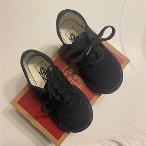 Black authentic vans for toddlers
